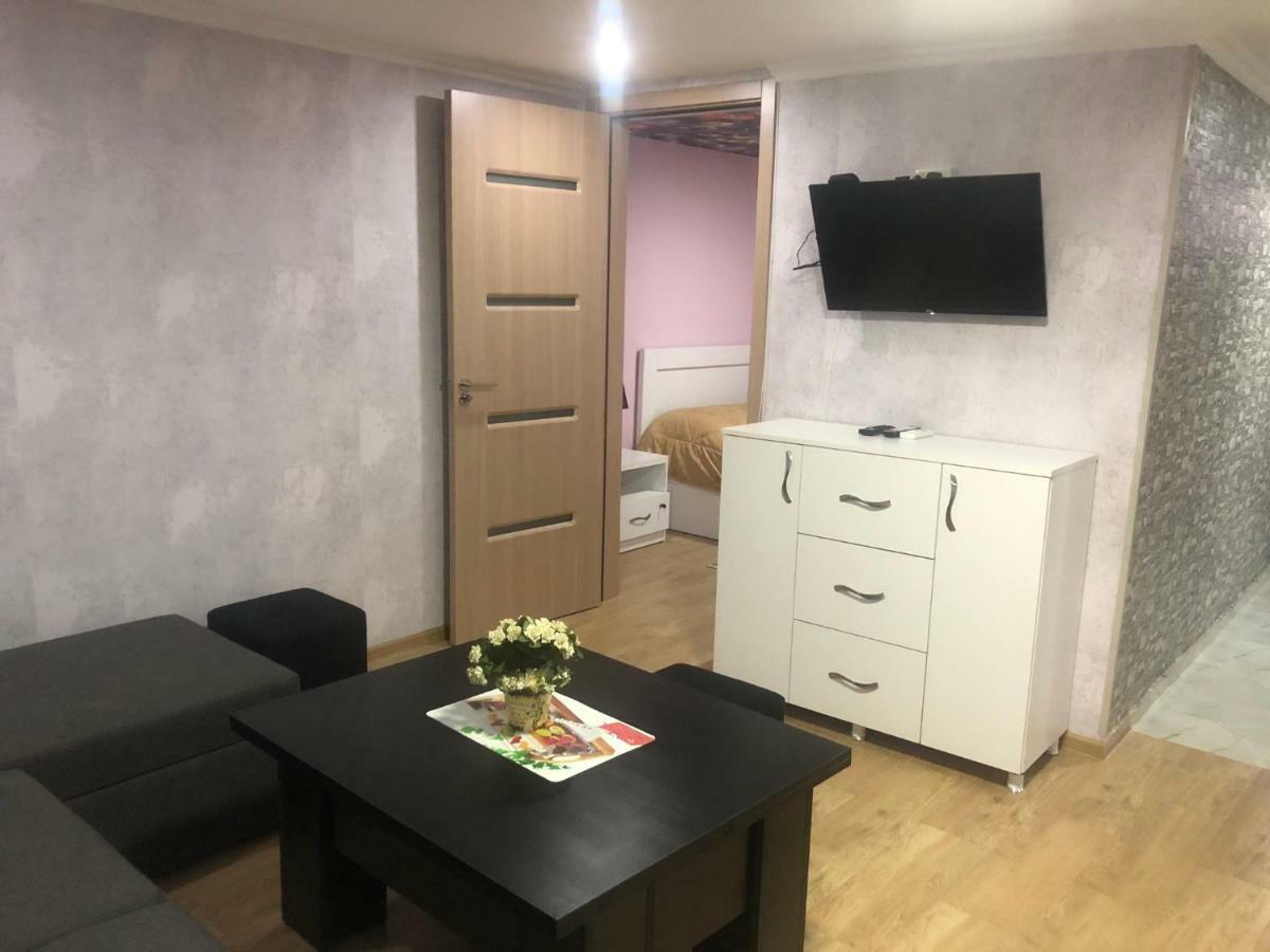 Dry Bridge Apartment 第比利斯 外观 照片